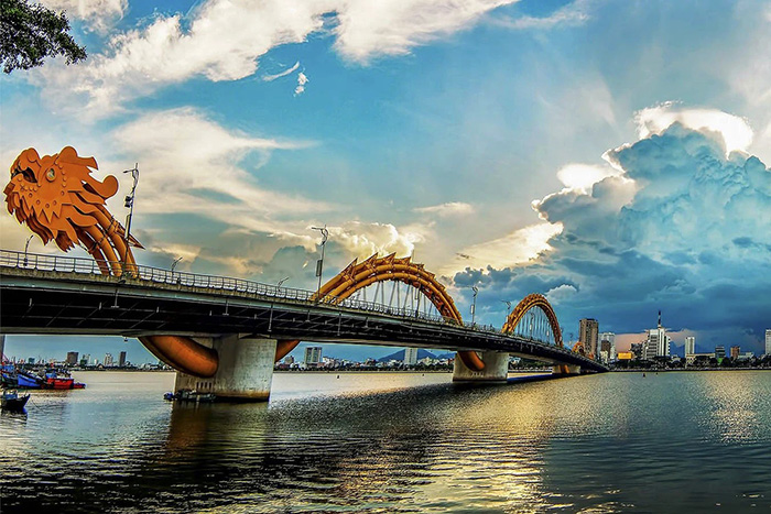 Đà Nẵng nổi tiếng với nhiều địa điểm du lịch hấp dẫn, là lựa chọn của nhiều du khách yêu du lịch.
