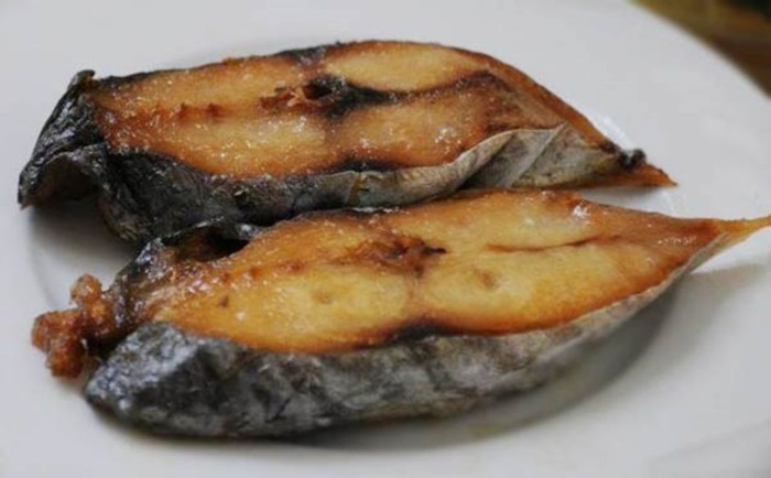 Ăn nhiều cá thu một nắng có tốt không